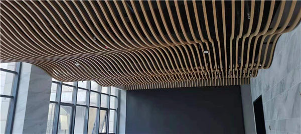 �����ķ���