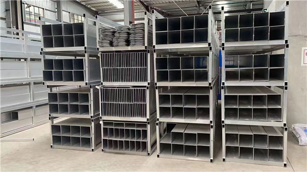 �X��ͨ���